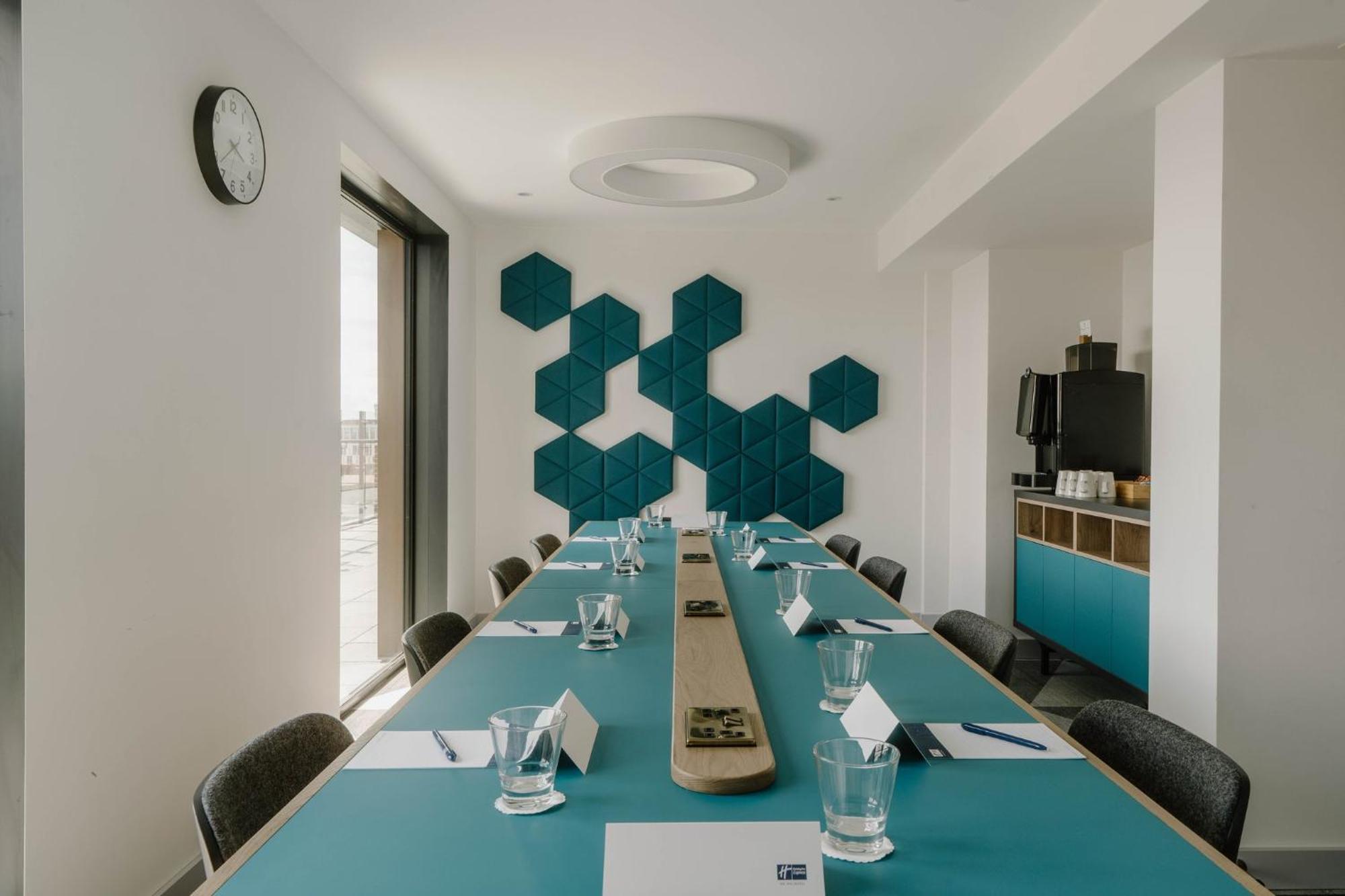 Hotel Express - By Ihg